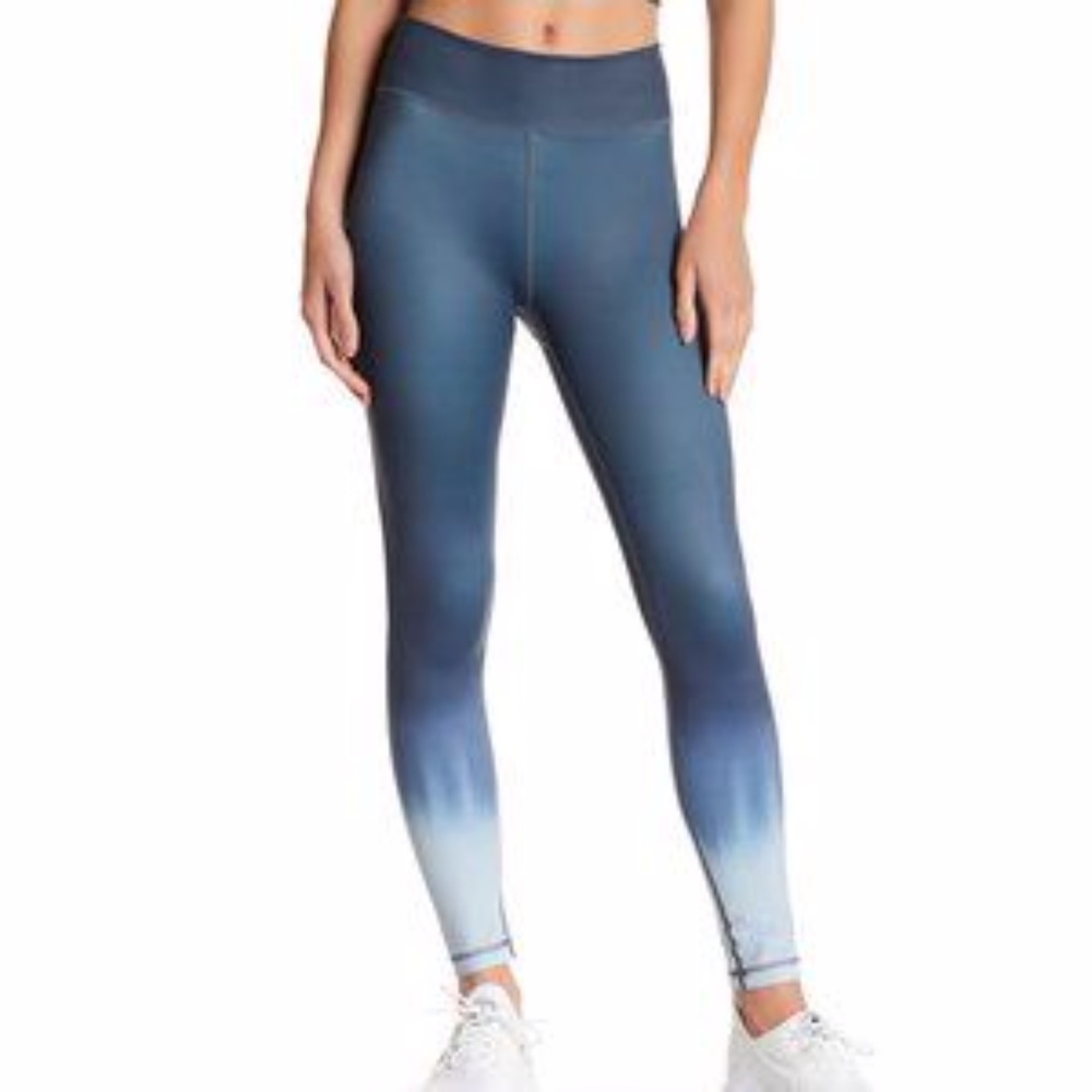 Via Active Rockwell Ombré Gray Leggings M